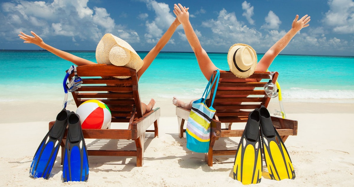 Holidaymakers relaxing on a Turkish beach